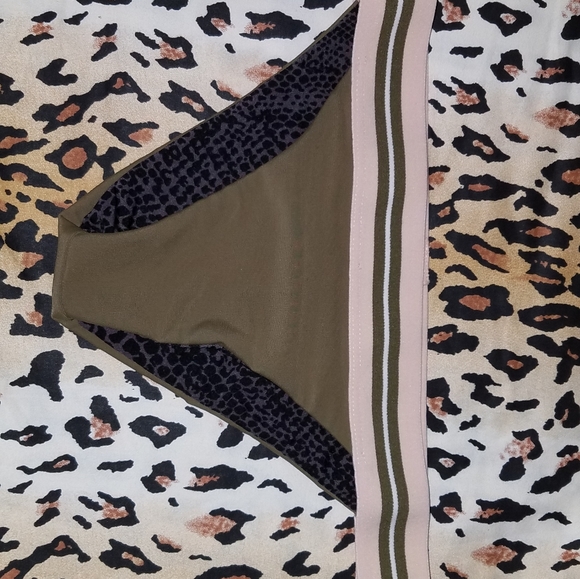 ACACIA Olympia Hamptons - Picture 1 of 1